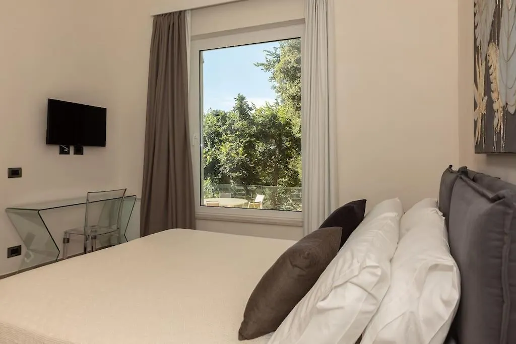 Modern Villa With Heated Pool And Sauna Μαρσάλα