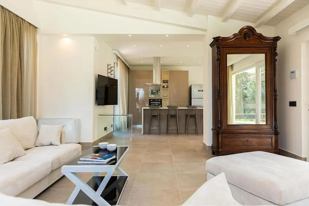 Modern Villa With Heated Pool And Sauna Marsala
